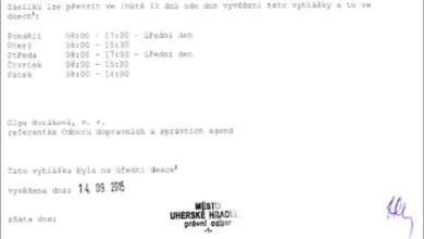 Oficiální vyhláška o odběru zásilek s pracovními hodinami.