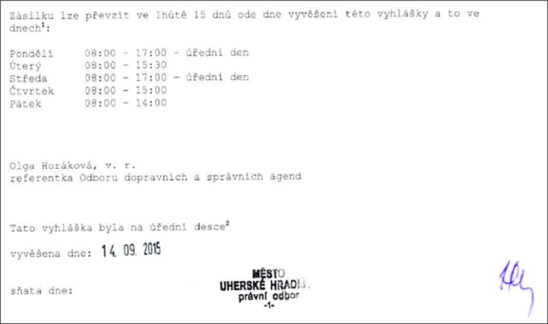 Oficiální vyhláška o odběru zásilek s pracovními hodinami.