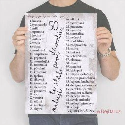 Seznam originálních dárků pro muže k padesátinám na papíře.