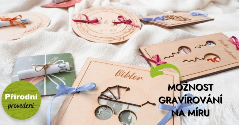 Dřevěné dárkové krabičky s penězemi a gravírováním na míru