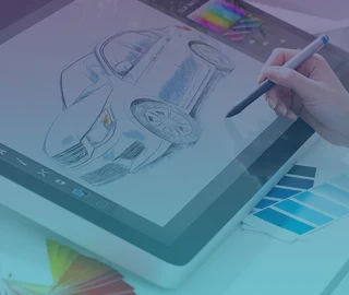 Ruka kreslí auto na digitálním tabletu s tužkou.